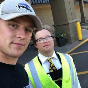 Meet your Posher, Zane